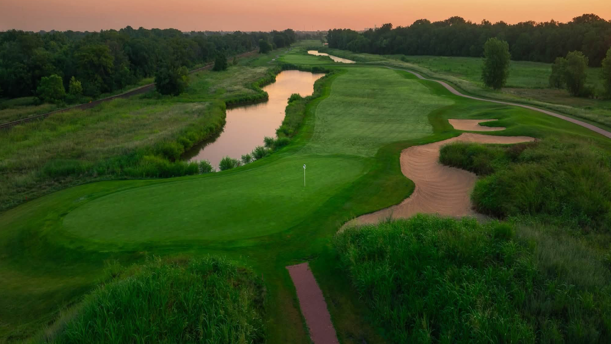 Sand Creek Station Golf Course